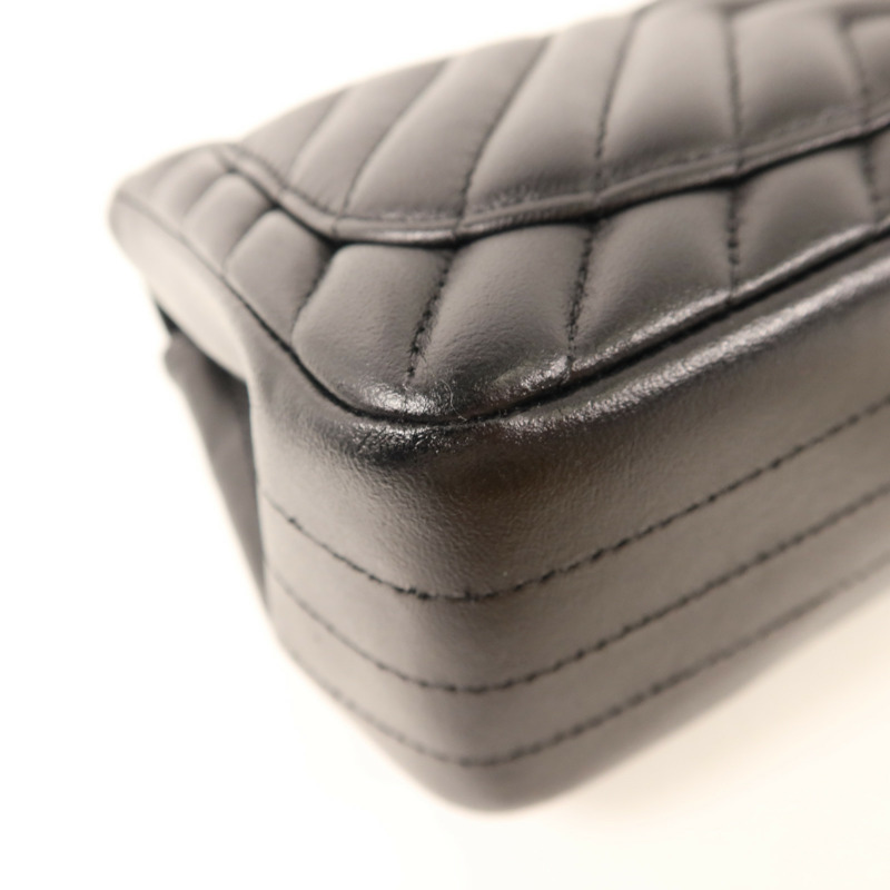 CHANEL 羊皮皮革Mini Classic 17金扣鏈帶肩背袋-17