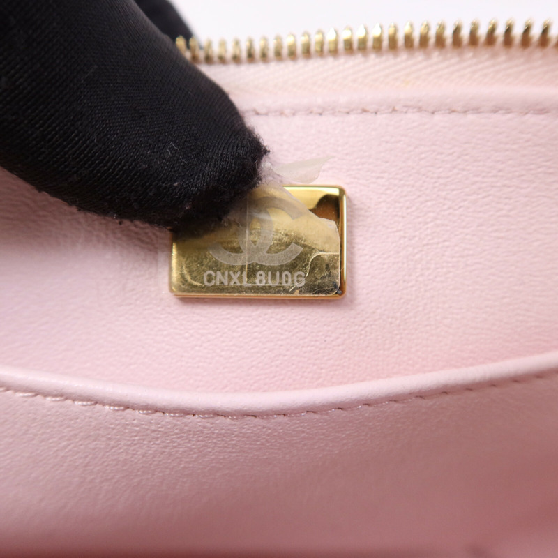 CHANEL 牛皮皮革Vanity Case金扣鏈帶手挽肩背兩用袋-8