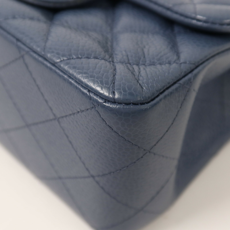 CHANEL 牛皮皮革Mini Classic 17銀扣鏈帶肩背袋-11