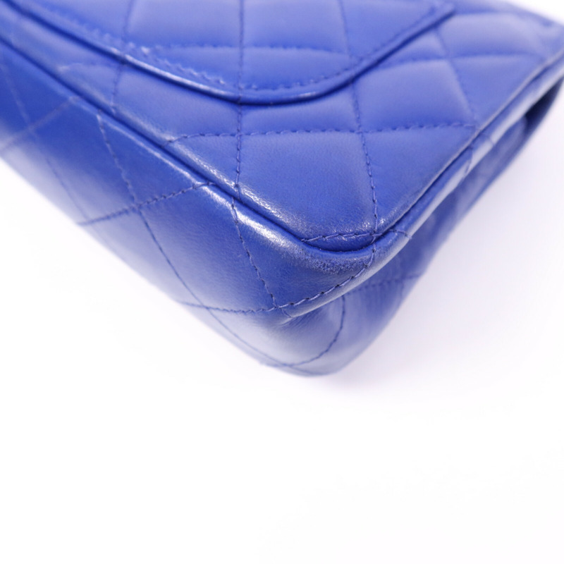 CHANEL 羊皮皮革Mini Classic 20金扣鏈帶肩背袋-12