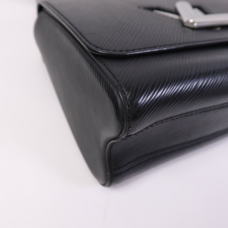 LOUIS VUITTON Epi Twist MM銀扣鏈帶肩背袋-11