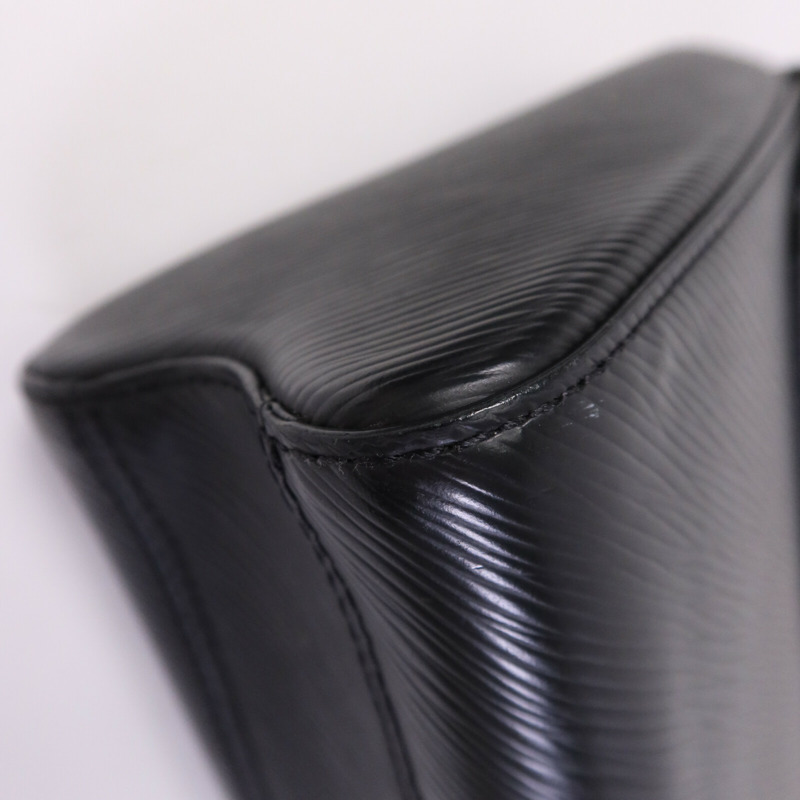 LOUIS VUITTON Epi Twist MM銀扣鏈帶肩背袋-13