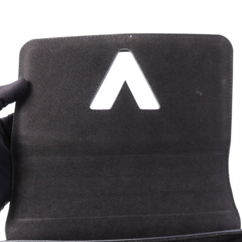 LOUIS VUITTON Epi Twist MM銀扣鏈帶肩背袋-15