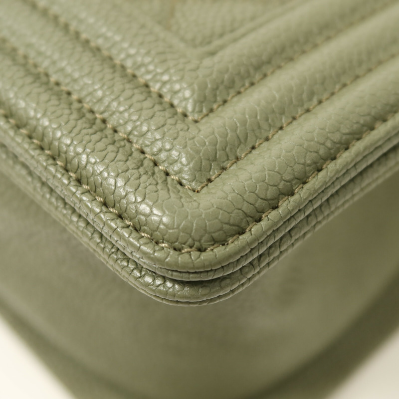 CHANEL 牛皮皮革Boy 25銀扣鏈帶肩背袋-11