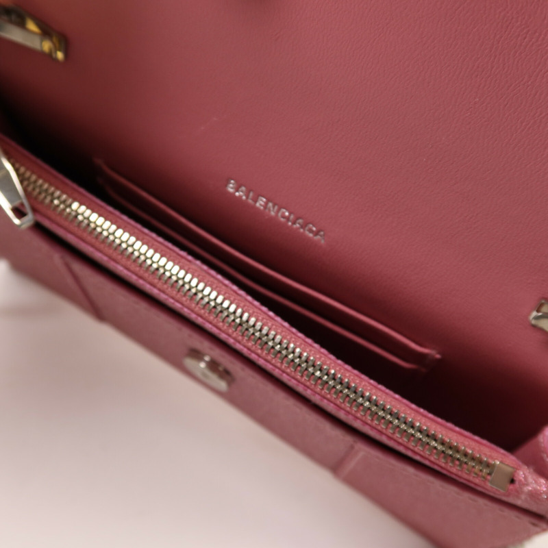 BALENCIAGA 牛皮皮革Hourless Mini Wallet Glitter銀扣鏈帶肩背袋-4