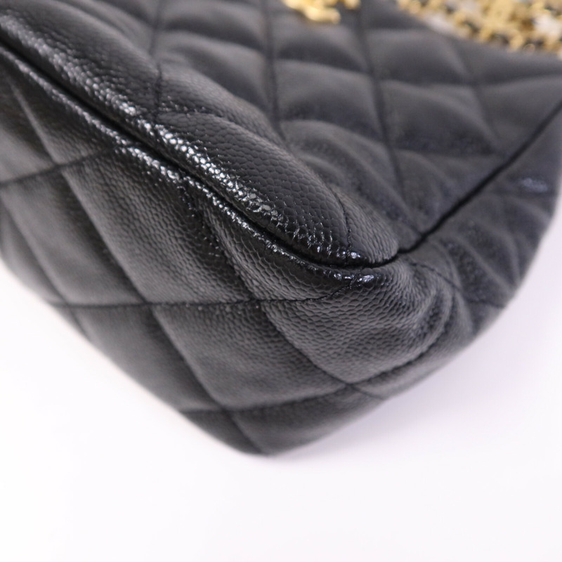 CHANEL 牛皮皮革Hobo Bag金扣鏈帶肩背袋-10