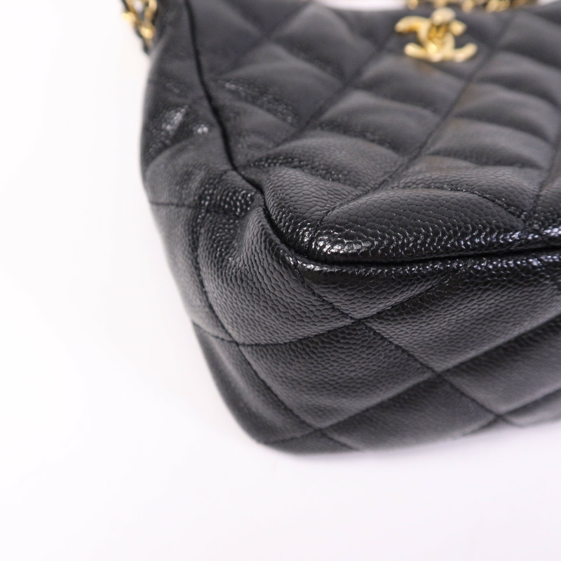 CHANEL 牛皮皮革Hobo Bag金扣鏈帶肩背袋-11