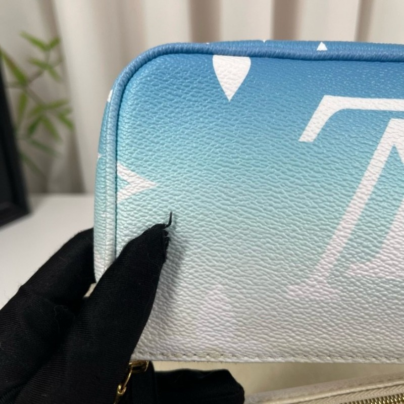 LV路易威登 夏日限定漸變藍色五合一組合包 帆布拼皮 麻將包腋下包手提單肩斜挎包 女款 清新又時尚-11