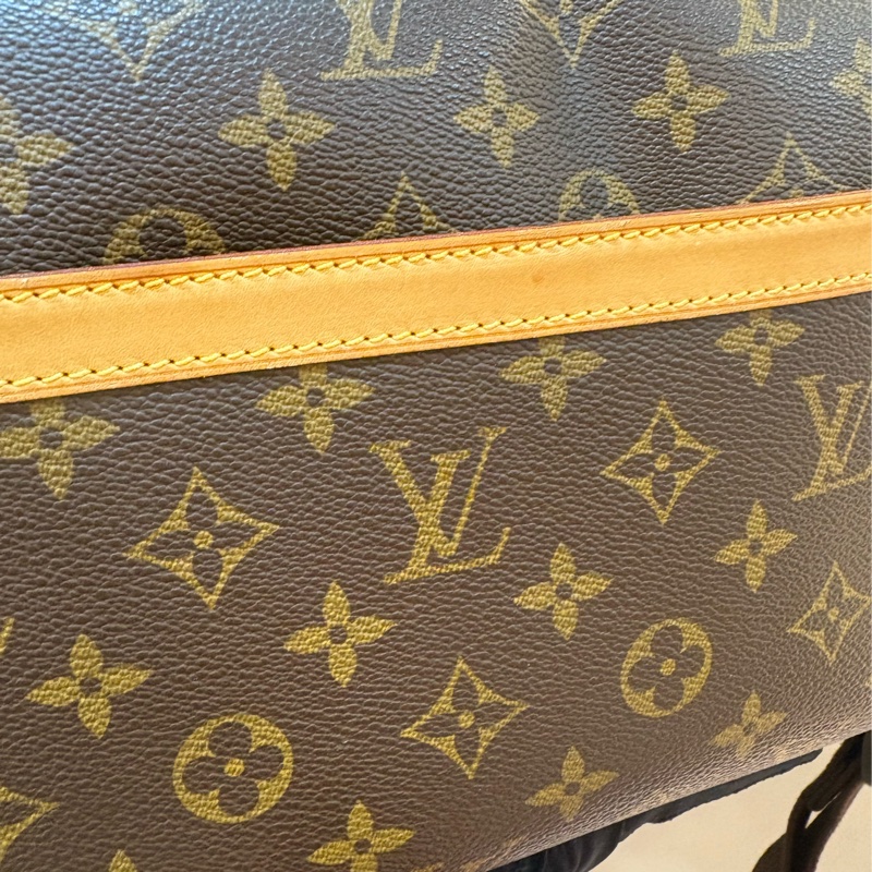 LV 老花經典logo 雙層相機包-1