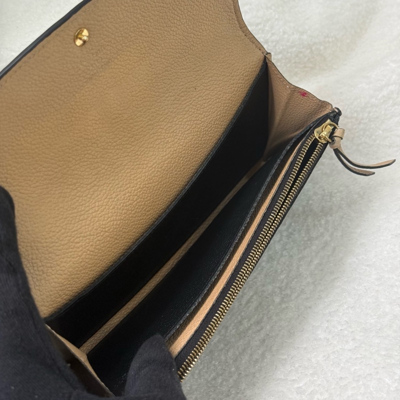 Lv Emilie 黑色牛皮壓紋長夾🧋內裡奶茶色-5