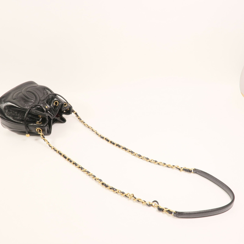 CHANEL 牛皮皮革Bucket金扣鏈帶肩背袋-7