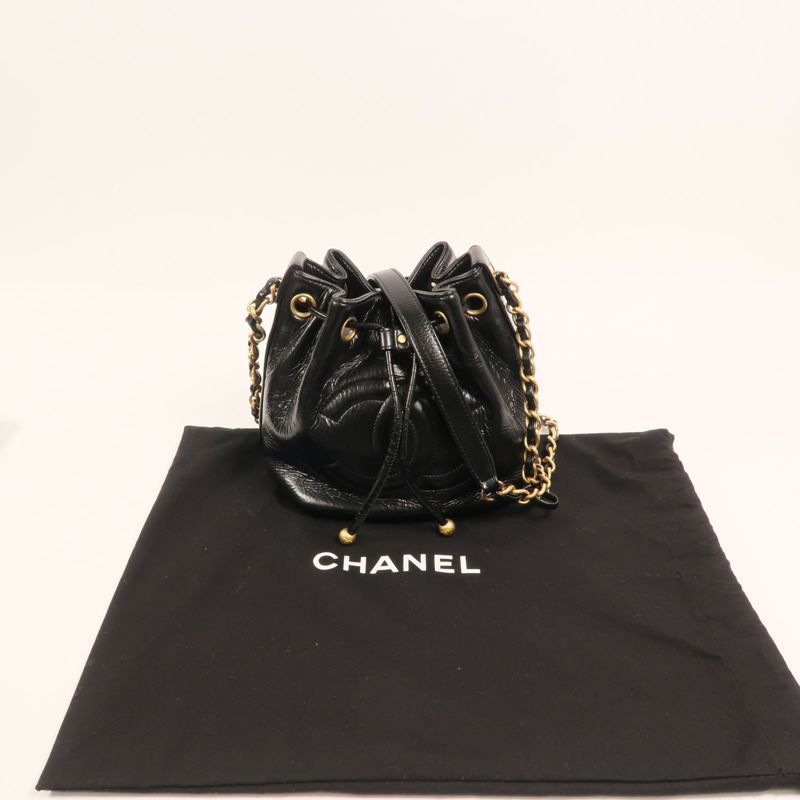 CHANEL 牛皮皮革Bucket金扣鏈帶肩背袋-8