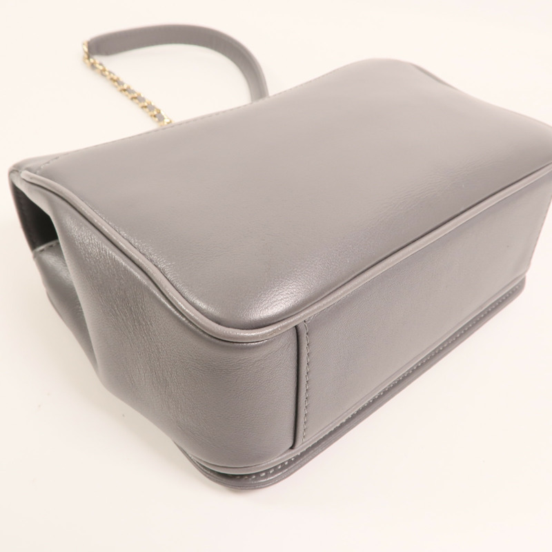 CHANEL 牛皮皮革CC Mania Flap Bag金扣鏈帶肩背袋-14