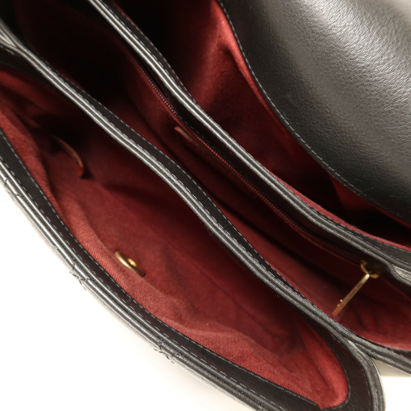 CHANEL 羊皮皮革Chain Shoulder金扣鏈帶肩背袋-4