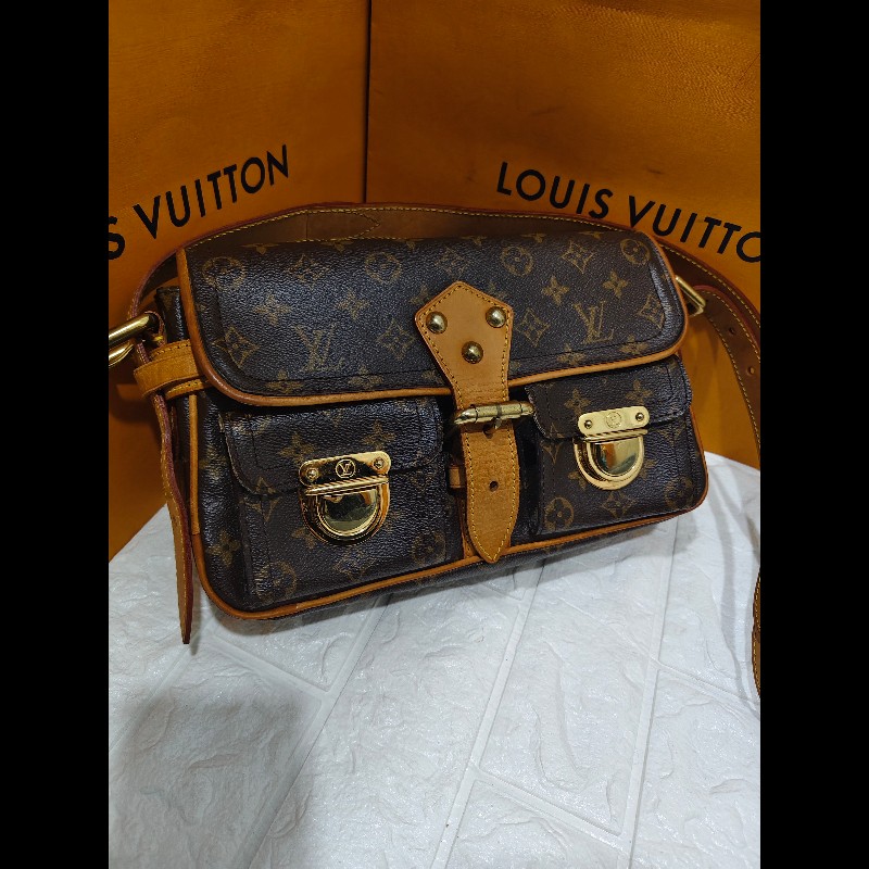 Louis Vuitton 曼哈頓掀蓋包可斜背款-4