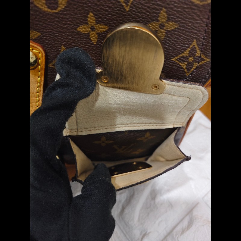 Louis Vuitton 曼哈頓掀蓋包可斜背款-21