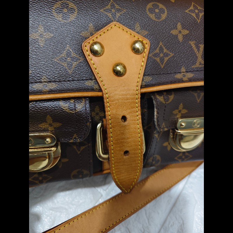 Louis Vuitton 曼哈頓掀蓋包可斜背款-28