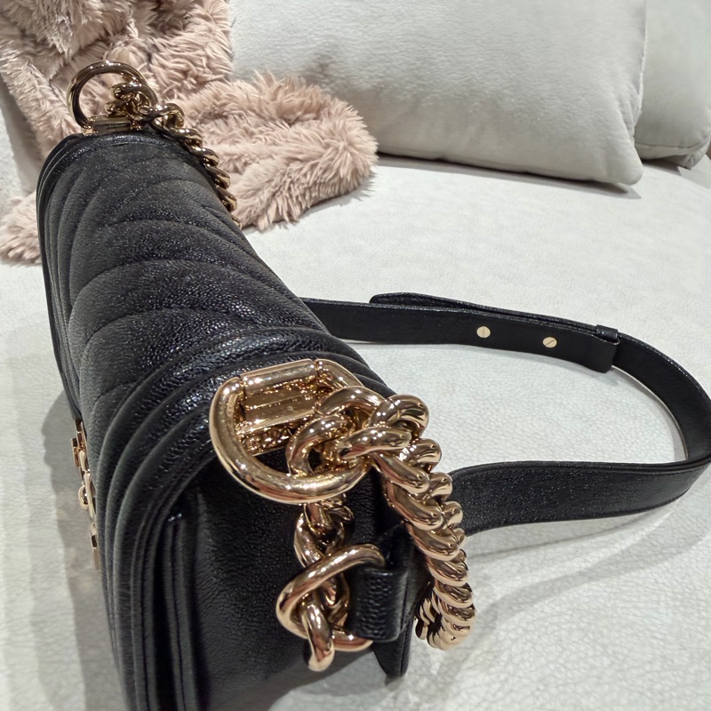 Chanel Boy 20 黑金-5