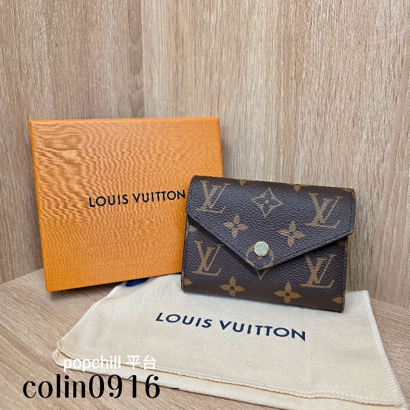 [LV專櫃銷量最好短夾,品況優😍] LV老花金釦Victorine短夾-0