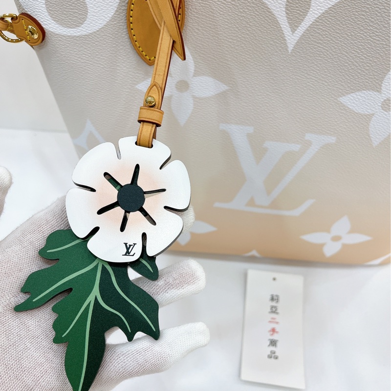 莉亞精品♡LV M45679 粉白漸層 neverfull MM 二手-3