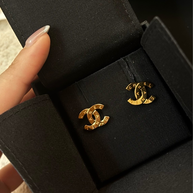 Chanel字母雙C耳環-1