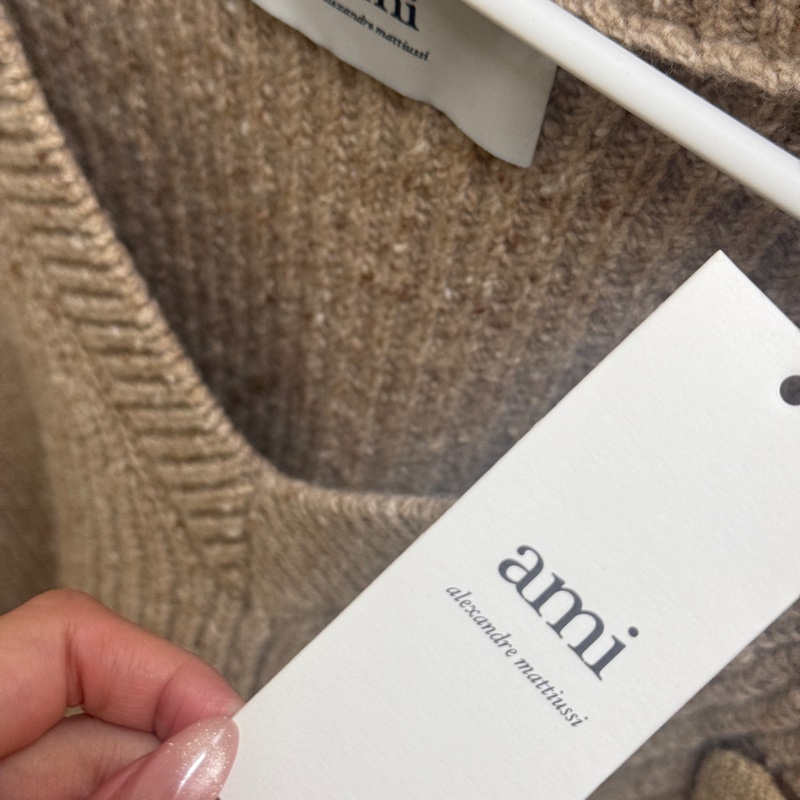 AMI Paris 愛心A 跳色V領針織毛衣 正品 男女可穿S-2