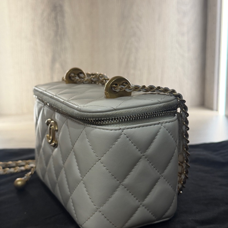 Chanel 24c 雙金球長盒子 白雪公主-1