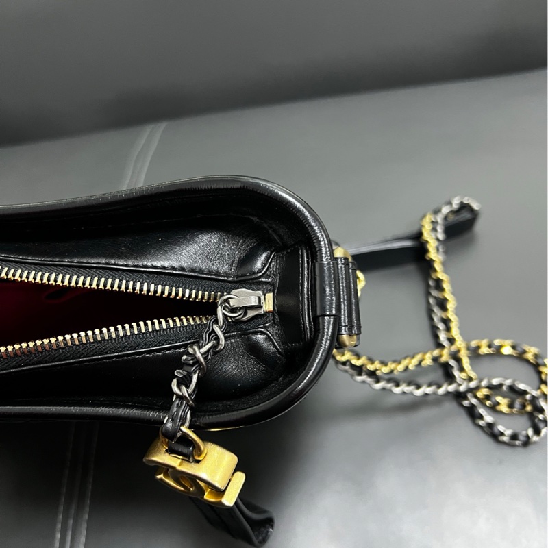 Chanel Gabrielle New Medium 流浪新中號 黑金-10