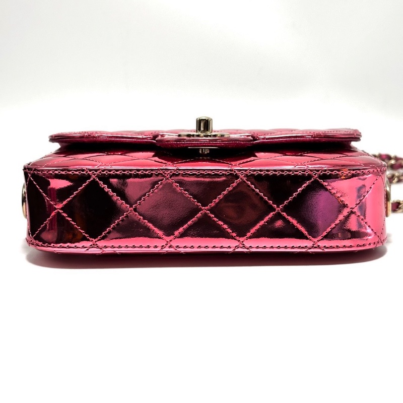 CHANEL 粉色鏡面漆皮星星包20*14*4 98新配件塵袋-3