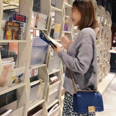 CHANEL藍金荔枝牛皮Leboy小號肩背斜背包20*12*7 98新配件盒子 塵袋 購證毛氈布 保卡