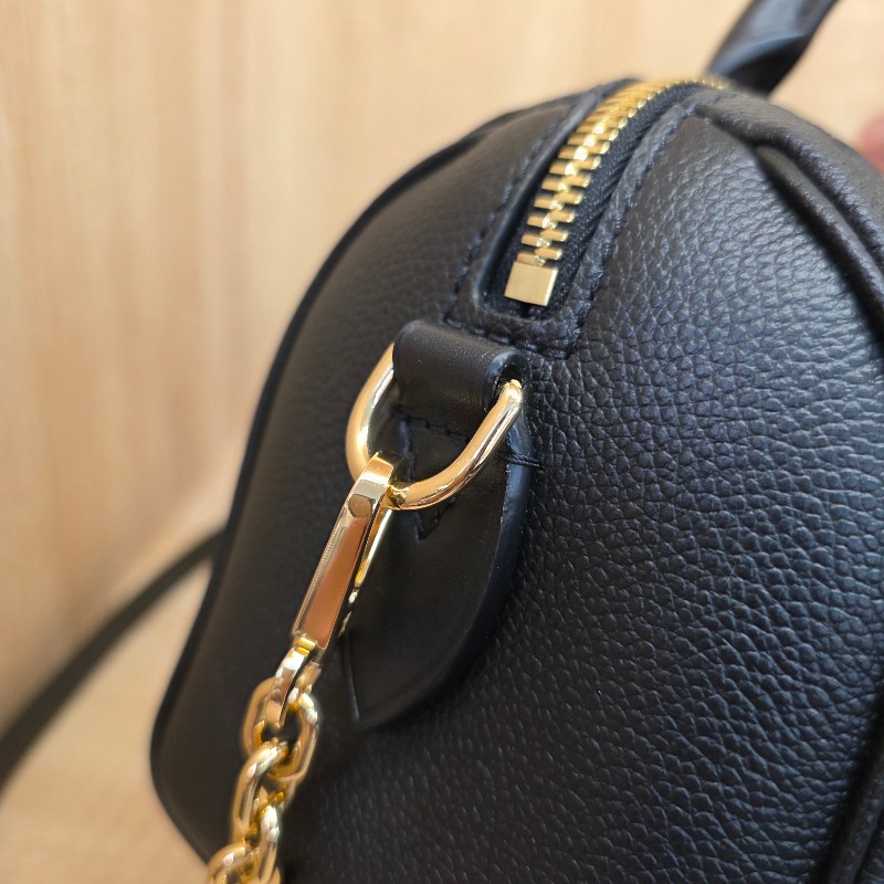 [品況新價甜把握🥰] LV黑牛皮金釦Speedy20手提斜背包-10