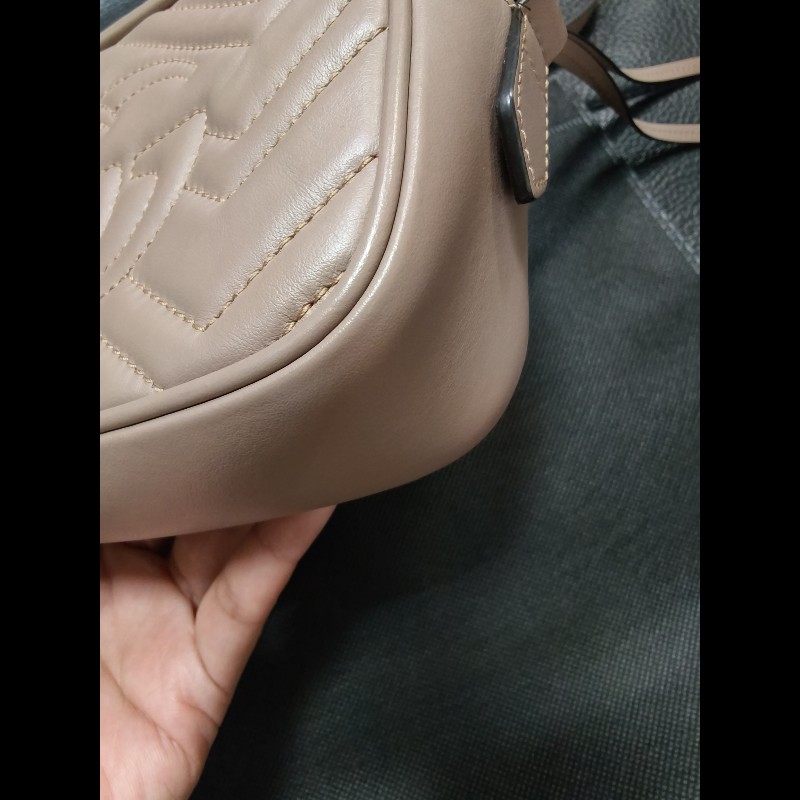 Gucci（藕粉相機包小號）-9