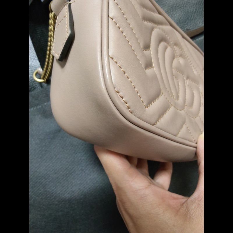 Gucci（藕粉相機包小號）-10