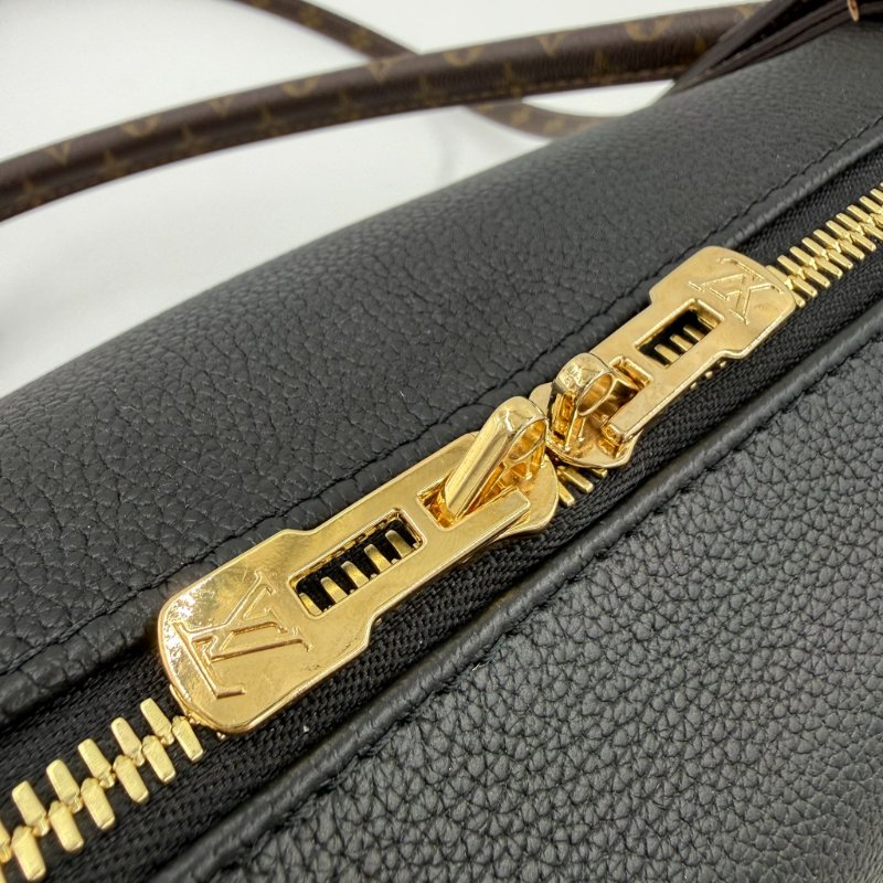 Louis Vuitton -黑色牛皮金釦原花雙耳Express波士頓包╻PM-22