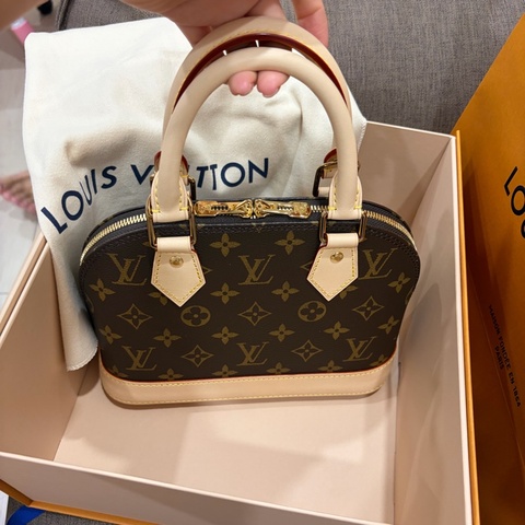 全配LV 貝殼包 Alma 從無背過🤩