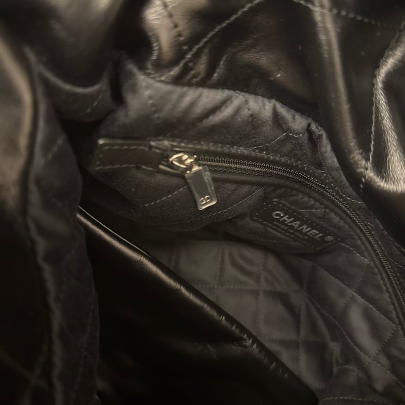 Chanel 22bag so balck中號-11