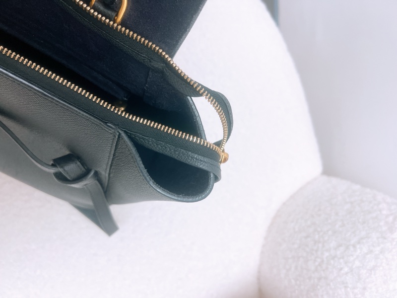 Celine belt mini 黑色鯰魚包-14