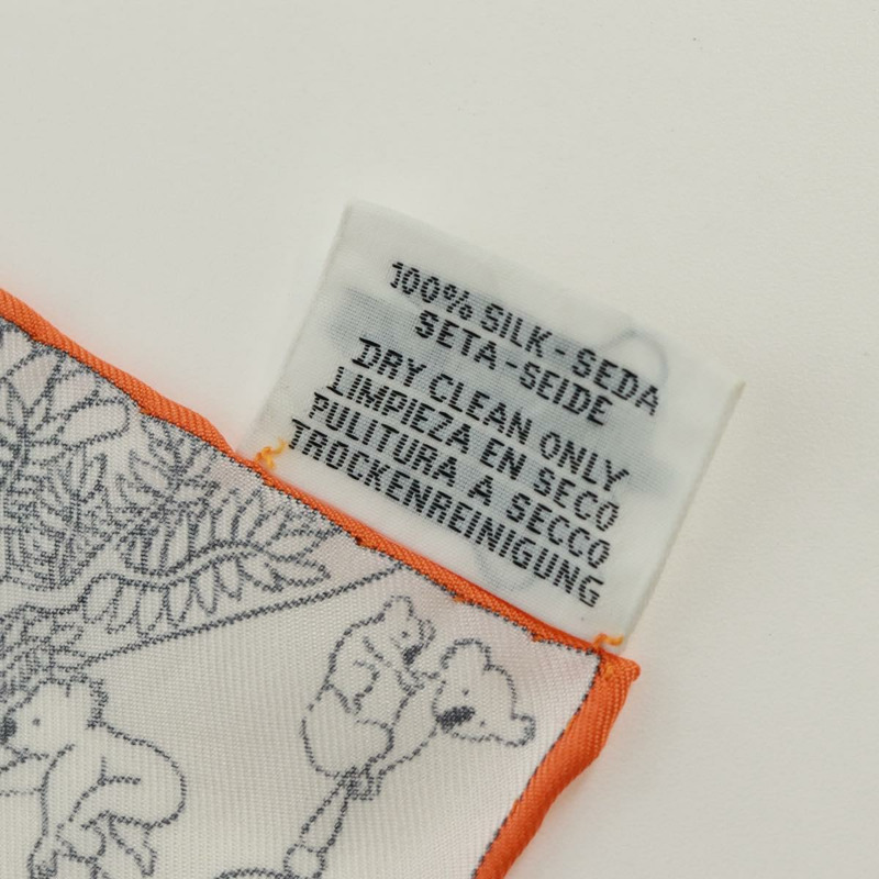 【日本直送】愛馬仕 Carre 90 絲巾「Animapolis」白色真絲款，正品編號 172016SAM-10