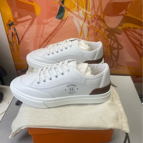 Hermes愛馬仕Get牛皮低幫棕尾小白鞋37碼