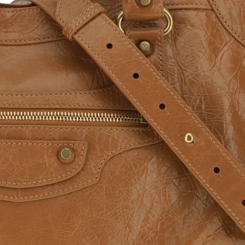 ✨2026季度全新✨Balenciaga 823058 Le City 小羊皮中款機車包 駝色金釦-3