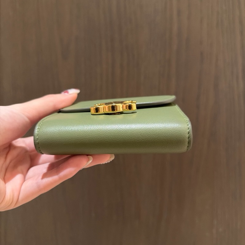 Celine 乳木果油色的短夾～～狀況超級好！快來淘寶-1