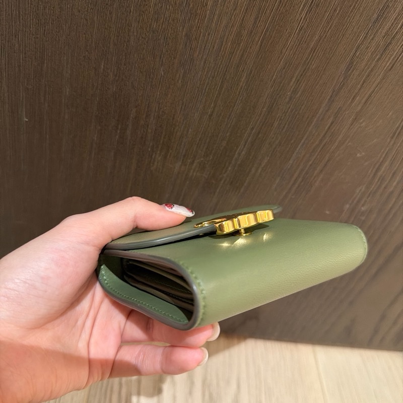 Celine 乳木果油色的短夾～～狀況超級好！快來淘寶-10