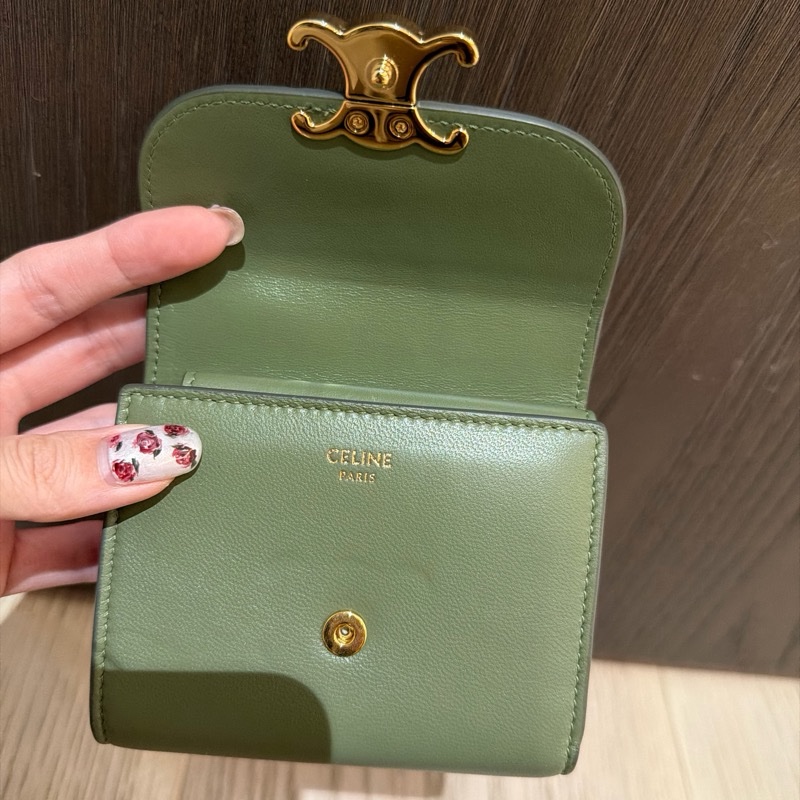 Celine 乳木果油色的短夾～～狀況超級好！快來淘寶-15