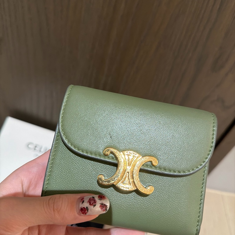 Celine 乳木果油色的短夾～～狀況超級好！快來淘寶-19