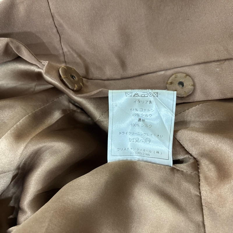 Dior可可色光澤感傘狀外套-10