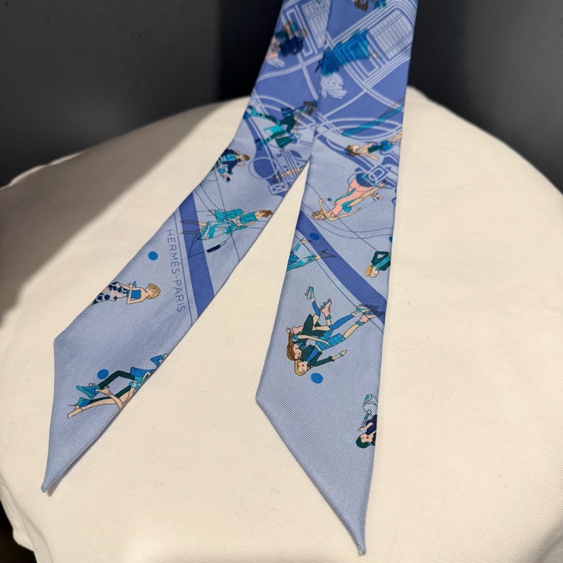 Hermes 愛馬仕 巴黎女子 Twilly 絲巾-2