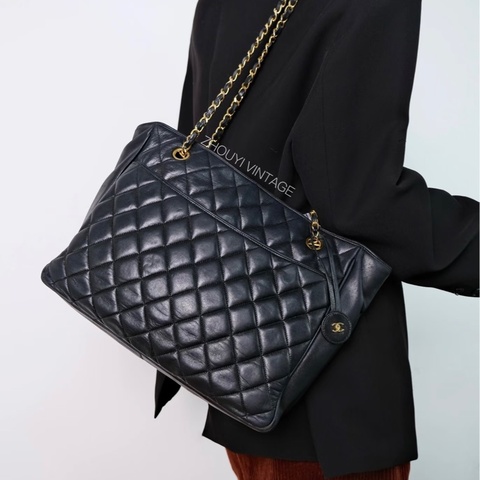 Chanel 菱格紋托特鏈條包