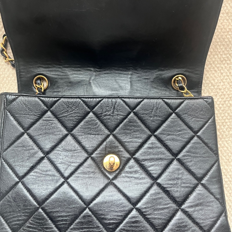 Chanel vintage 近全新香奈兒大方胖-6