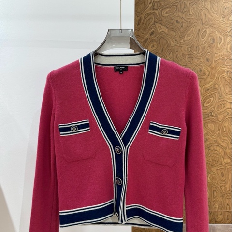 99新 chanel/香奈兒 山羊絨開衫 36碼 粉藍白條紋  肩40胸86長50
