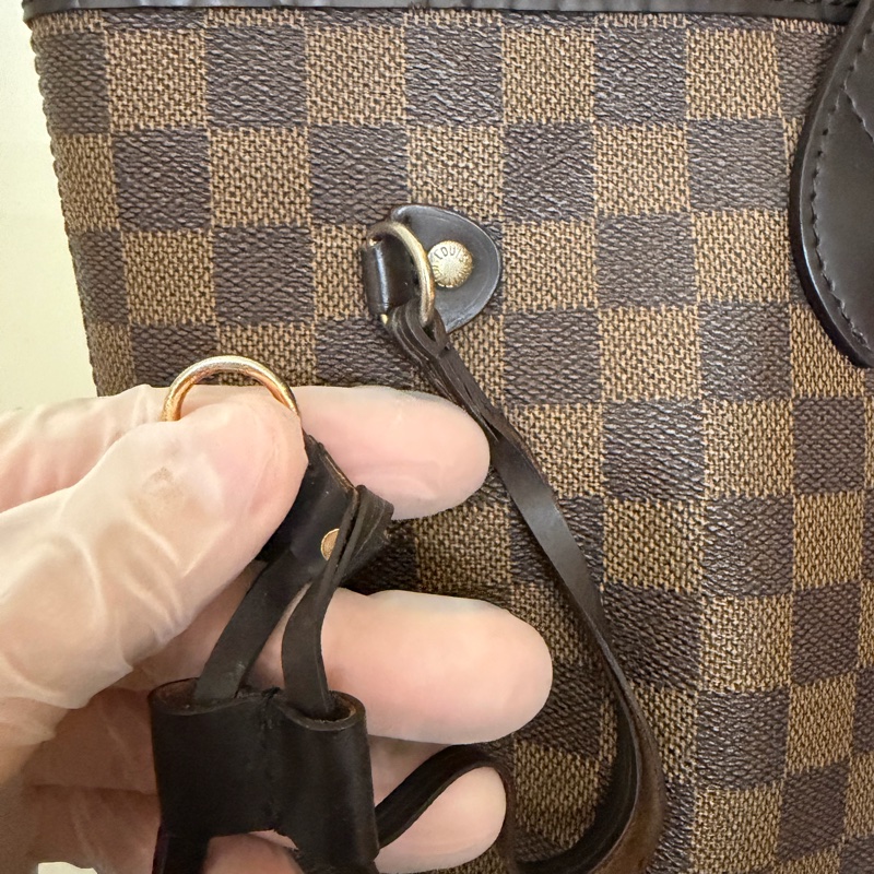 LV Louis Vuitton-10